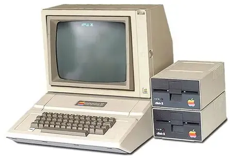 Apple II (1977) - One of the First Mass-Produced Personal Computers
